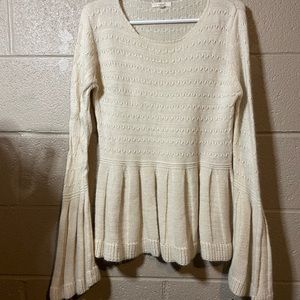 Easel off white  knit sweater size small